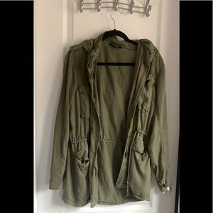 BUFFALO | Olive Green Light Parka